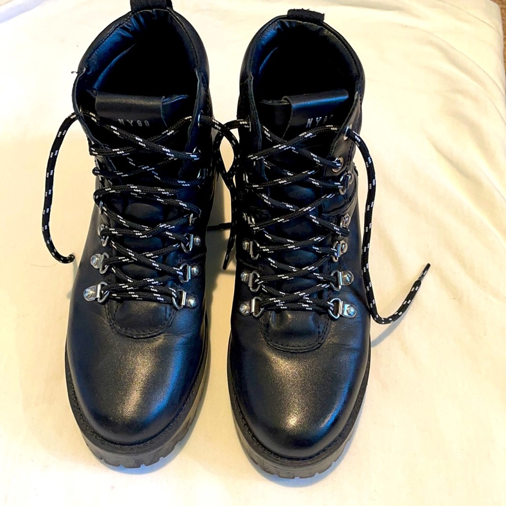 Steve Madden black lace up combat bootie size 8.